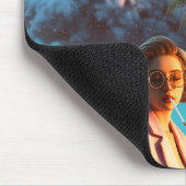 Surrealistische Frau mit Palme Mousepad (Ecke)