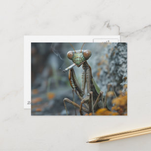 Surrealistische rauchende Gottesanbeterin Postkarte