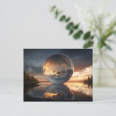 Surrealistische reflektierende Kugel mit Sonnenunt Postkarte (Stehend Vorderseite)