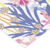 Surrealistischer Garten Tischdecke (Schrägansicht)