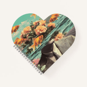 Surrealistisches Porträt mit Goldfischblumen und O Notizblock