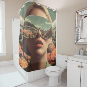 Surrealistisches Porträt mit Sonnenbrille, die ein Duschvorhang