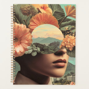 Surrealistisches weibliches Porträt mit floralen E Planer