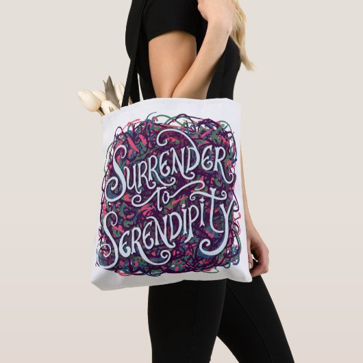 Surrender to Serendipity Tasche (Von Nahem)