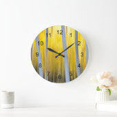 surrounded by Aspen trees Große Wanduhr (Zuhause)