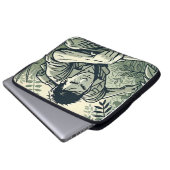 Survivalist Spirit Laptopschutzhülle (Vorne Knopf)