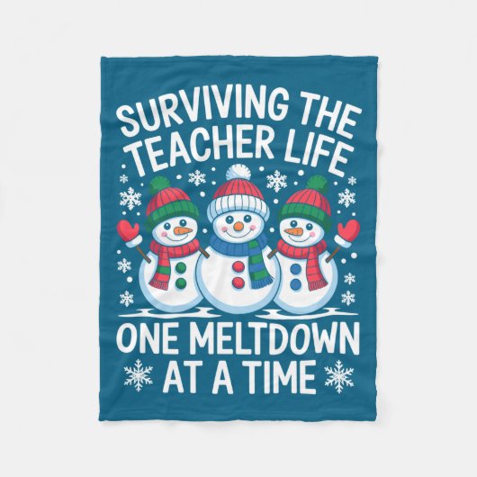 Surviving The Teacher Life One Meltdown At A Time Fleecedecke (Vorderseite)