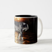 Survivor Gray Wolf Tasse (VorderseiteRechts)