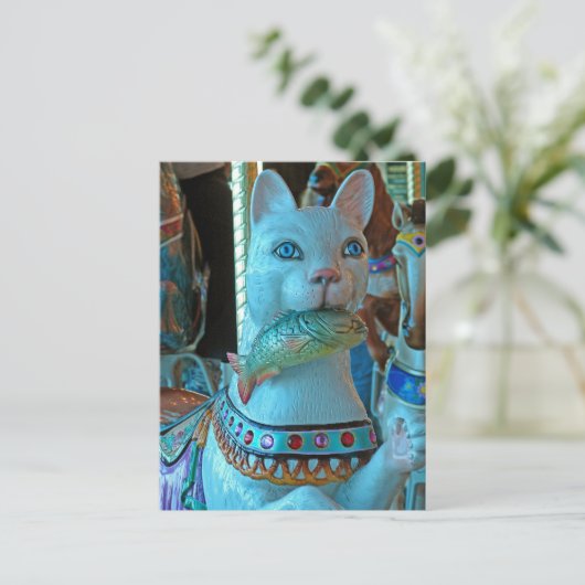 Sushi a Cat with a Fish on a Merry Go Round Postkarte (Stehend Vorderseite)
