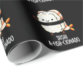 Sushi A-fish-Cionado Funny Food Fish Pun Dark BG Geschenkpapier (Rolleneckpunkt)