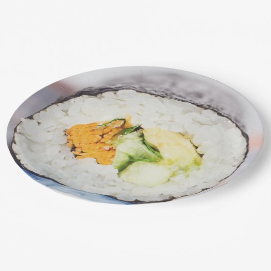 Sushi roll Fisch und Reis Pappteller (Schrägansicht)