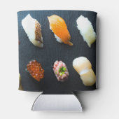 Sushi Slate Sip – Sharp Look, Chill Taste Dosenkühler (Rückseite)