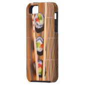 Sushi und hölzerne Essstäbchen Case-Mate iPhone Hülle (Rückseite Links)