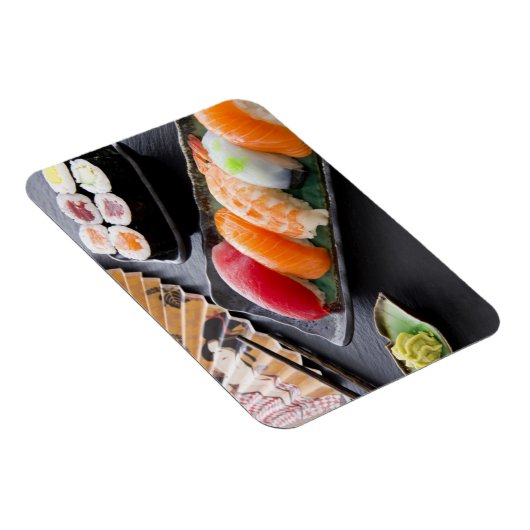 Sushi und Rollen Magnet (Rechte Seite)