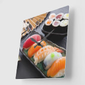 Sushi und Rollen Quadratische Wanduhr (Winkel)