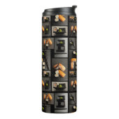 Sushisammlung auf schwarzem Hintergrund Thermosbecher (Nach links gedreht)