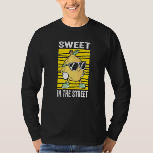Süß auf der Straße für einen Limonadenstand-Chef T-Shirt