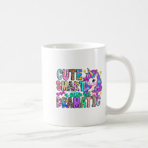 Süß, klug und ein bisschen dramatisch lustiges Ein Kaffeetasse