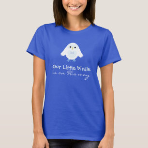 Süß Unser kleiner Vogel ist auf dem Weg - Muttersc T-Shirt