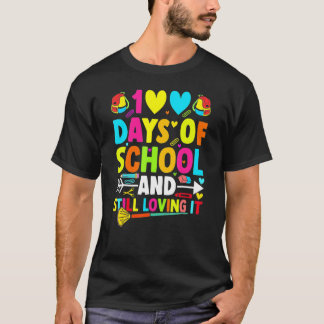 Süße 100 Tage Schule Und Immer Noch Drin Mit Liebe T-Shirt