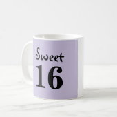 Süße 16er-Monogramm-Name lila Kaffeetasse (Vorderseite Links)