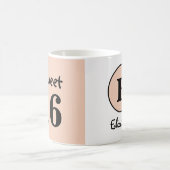 Süße 16er-Monogramm-Name Pfirsich Kaffeetasse (Mittel)