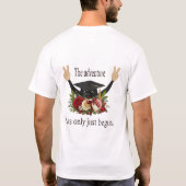 Süße Abschlussmütze mit Blumenmuster | Das Abenteu T-Shirt (Rückseite)