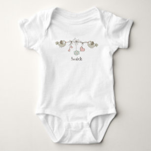 Süße Baby-Vögel Herzen Name Baby Strampler