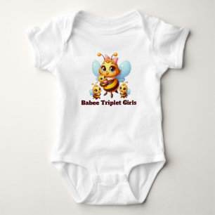 Süße Babytriplets Mädchen  Baby Strampler