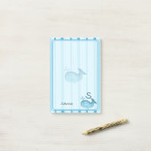 Süße Babywal Blau gestreifte Post-It Notes Klebezettel (Auf Schreibtisch)