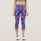 Süße blaue abstrakte Elemente Capri Leggings (Vorderseite)