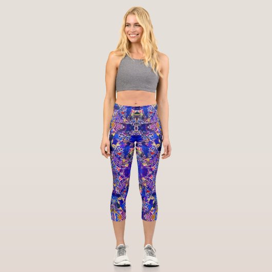Süße blaue abstrakte Elemente Capri Leggings (Vorderseite)