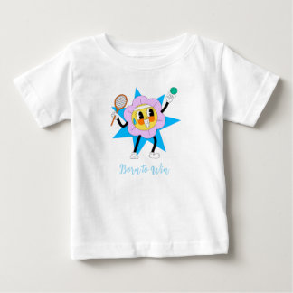 Süße Blume spielt Tennis – Lustiges Sportskinder-T Baby T-shirt