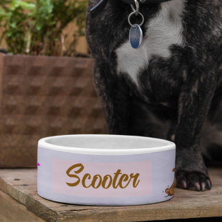 Süße braune Hundeherzpflanze Napf