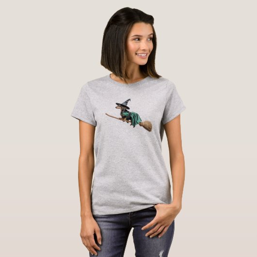 Süße Dachshund-Hexe T-Shirt (Vorne ganz)