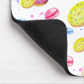 Süße Donuts mit farbenfrohen Glasmustern Mousepad (Ecke)