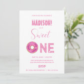 Süße Donuts, Regenbogenfarben, süßer erster Geburt Einladung (Stehend Vorderseite)
