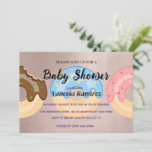 Süße Donuts, Rose Gold Kindergeschenk Einladung (Stehend Vorderseite)