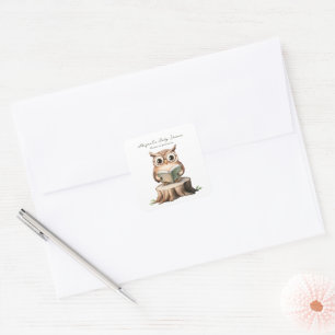 Süße Eule liest ein Buch Baby Shower Quadratischer Aufkleber