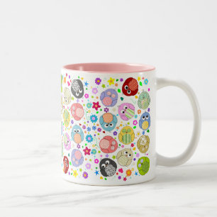 Süße Eulen und Blumen Muster Zweifarbige Tasse
