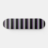 Süße farbenfrohe Neonstreifen Skateboard (Horizontal)