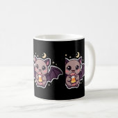 Süße Fledermaus hält Candy Corn Kaffeetasse (VorderseiteRechts)