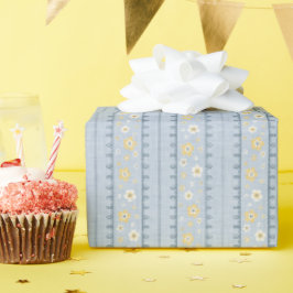 Süße florale Streifen & Spitzenrand auf staubigem  Geschenkpapier