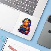 Süße Gamer Capybara — mit Headset und Controller Aufkleber (Laptop mit iPhone)