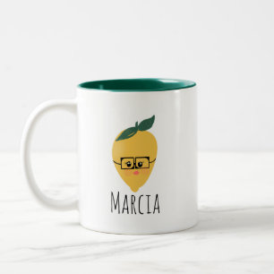 Süße gelbe Zitronen-Cartoon-Comic-Illustration Zweifarbige Tasse