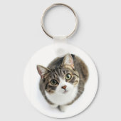 Süße getigerte Katze mit hellen Augen Schlüsselanhänger (Rückseite)