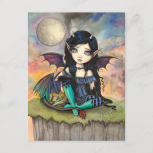 Süße Gothic-Fee mit großen Augen und Drachenkunst Postkarte