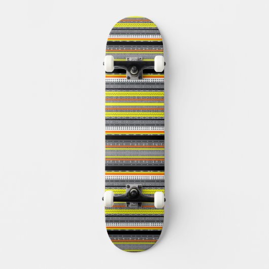 Süße graue gelbe orange Aztekenmuster Skateboard (Vorderseite)