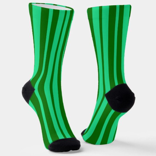 Süße grüne stilvolle Streifenmuster-Design Socken