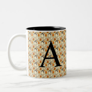 Süße Halloween-Kaffeetasse mit Initiale Zweifarbige Tasse